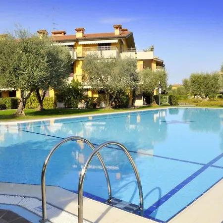 Tasteful In With Pool *