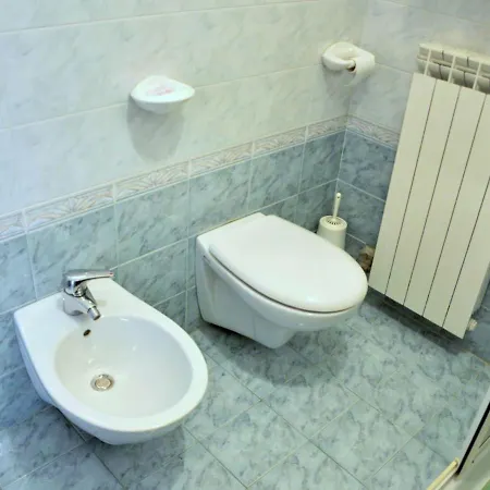 Tasteful In With Pool Holiday home *