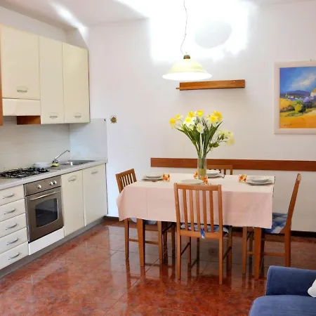 Tasteful In With Pool Holiday home
