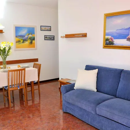 Casa vacanze Tasteful In With Pool *