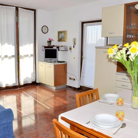 Casa vacanze Tasteful In With Pool